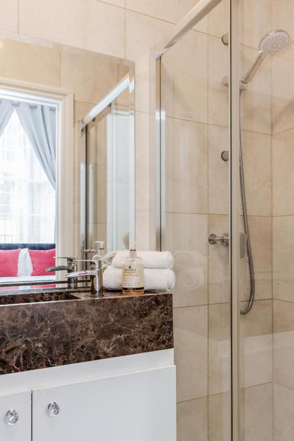 Oxford Street 2 Bed Apartment Londra Dış mekan fotoğraf